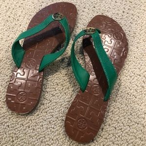 Like New- Size 8- Tory Burch Thora 🎉🎉🍀